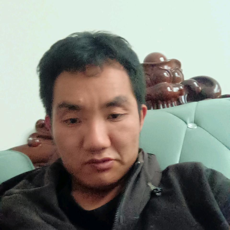 利花戴树压满塘