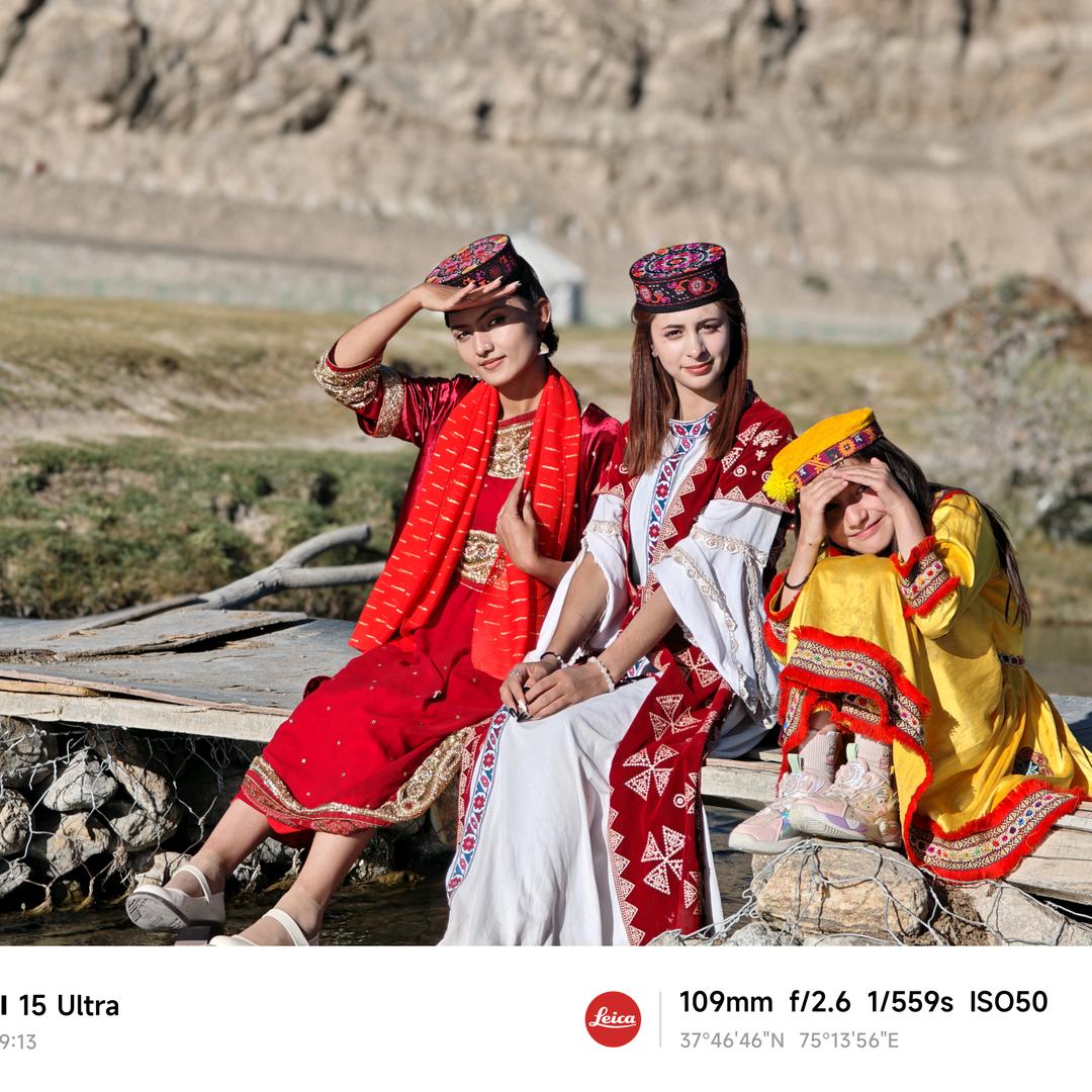 帕米尔三朵金花