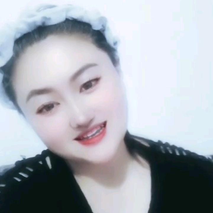 单只蝴蝶