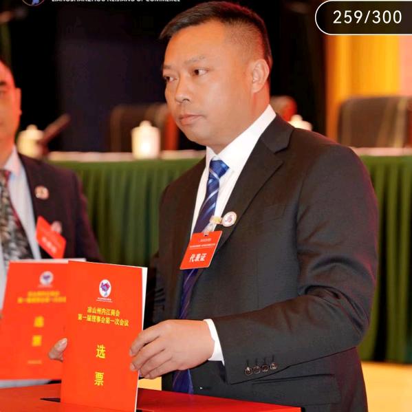 在西昌专注自贡菜—波哥