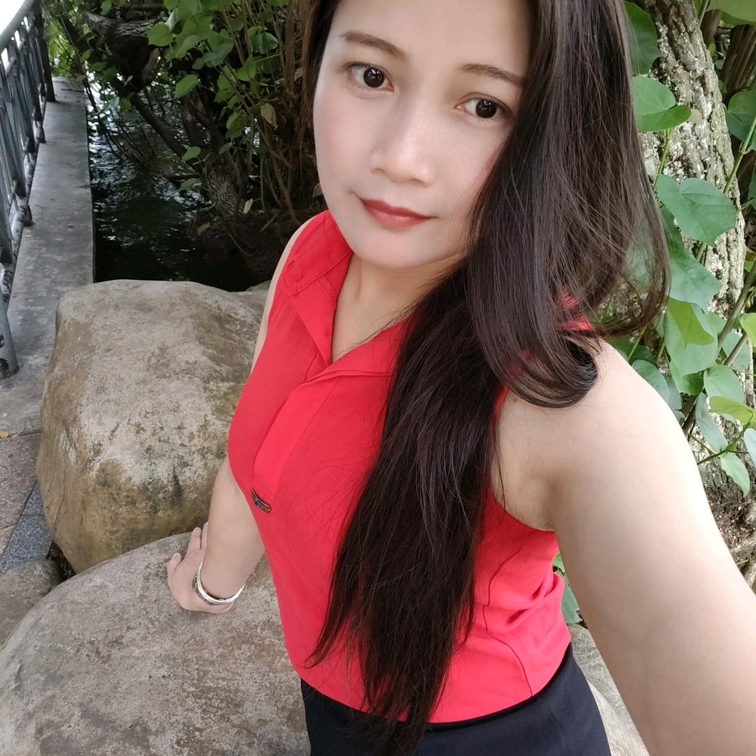 凌梓梅