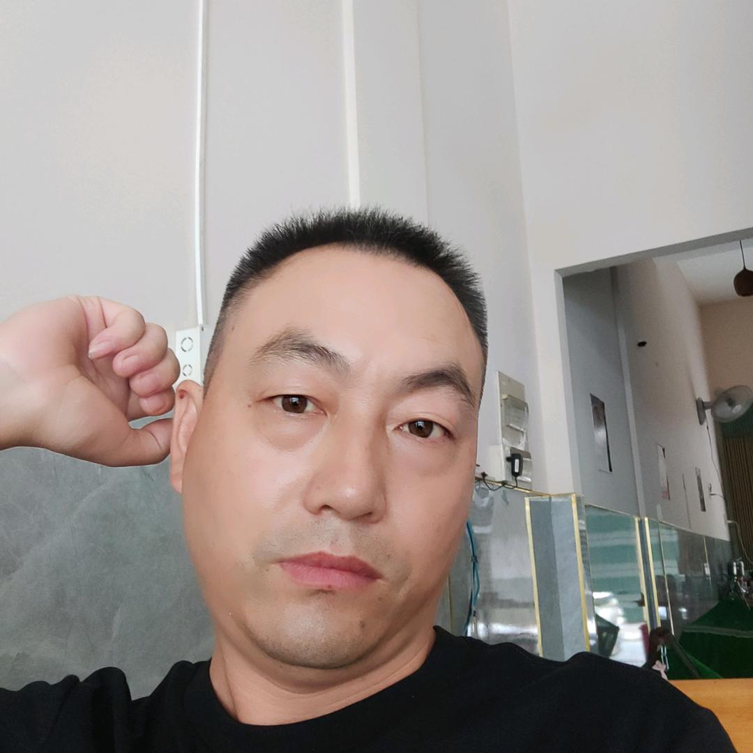 越南为民投资服务公司