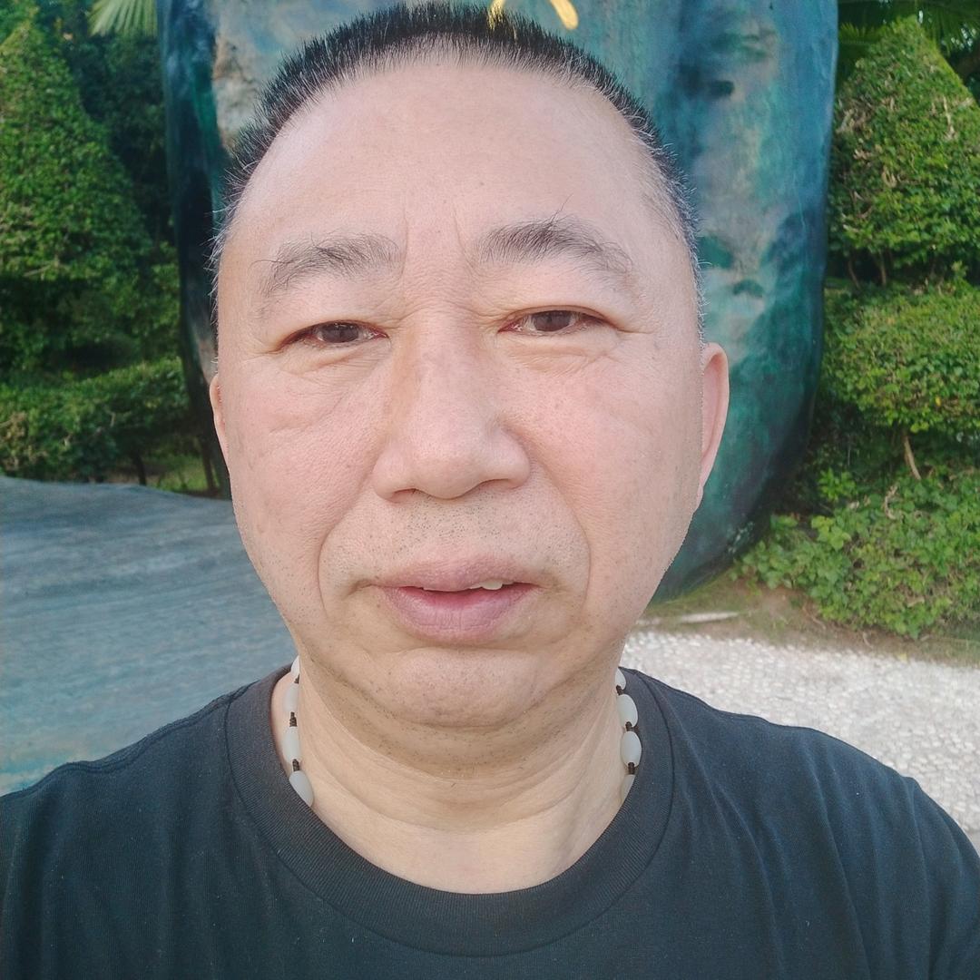 鸿通哥中午12点28分开