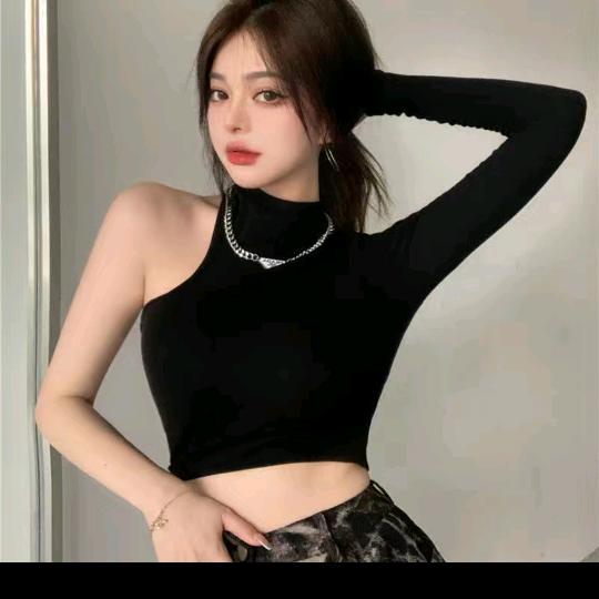 ခင်မောင်အေး