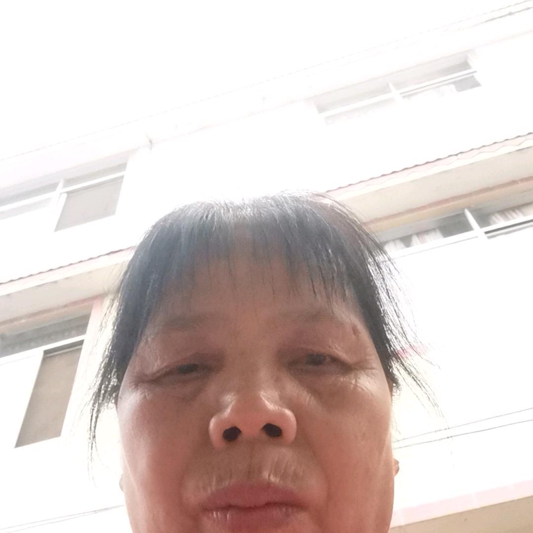 董桂彩