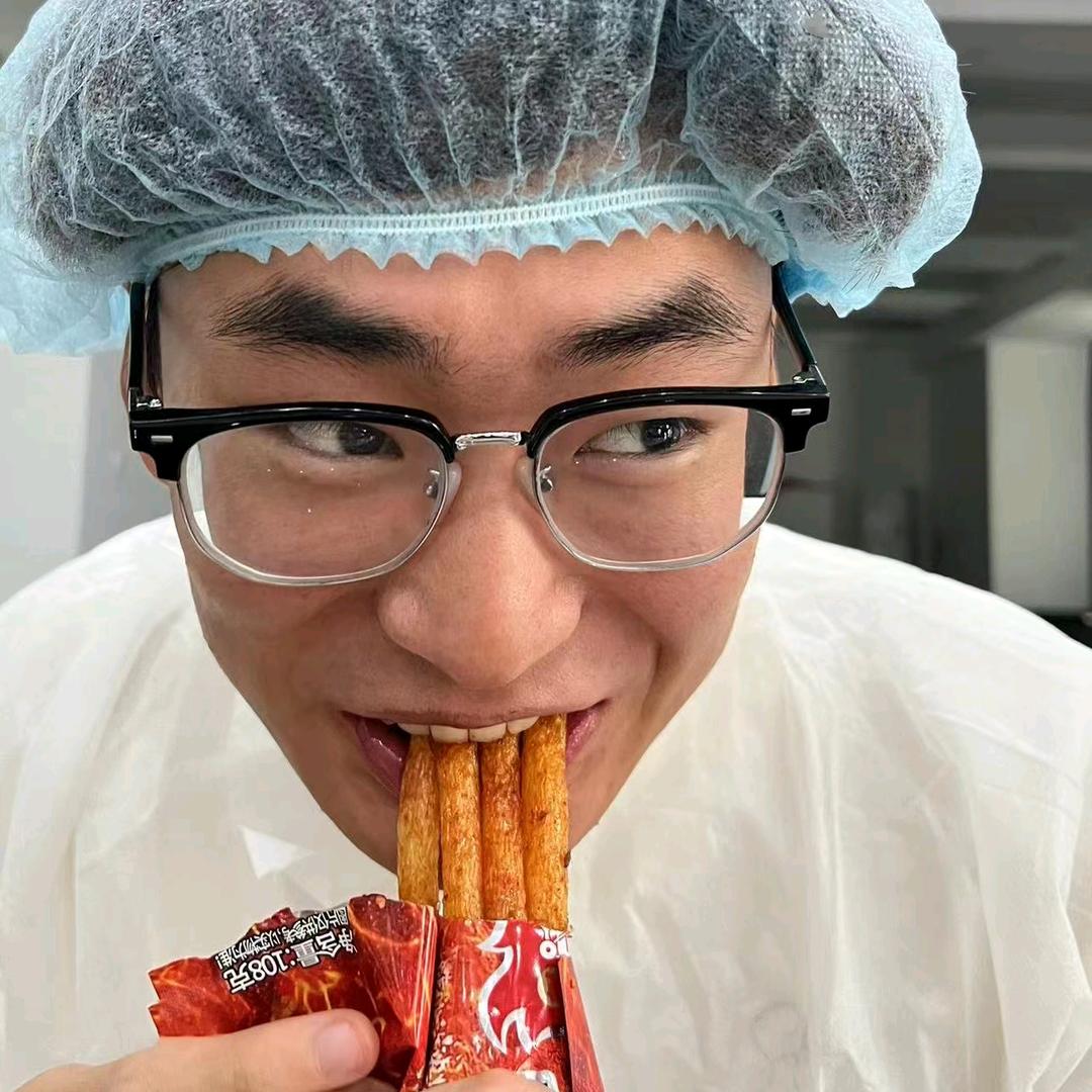 表弟阿辉
