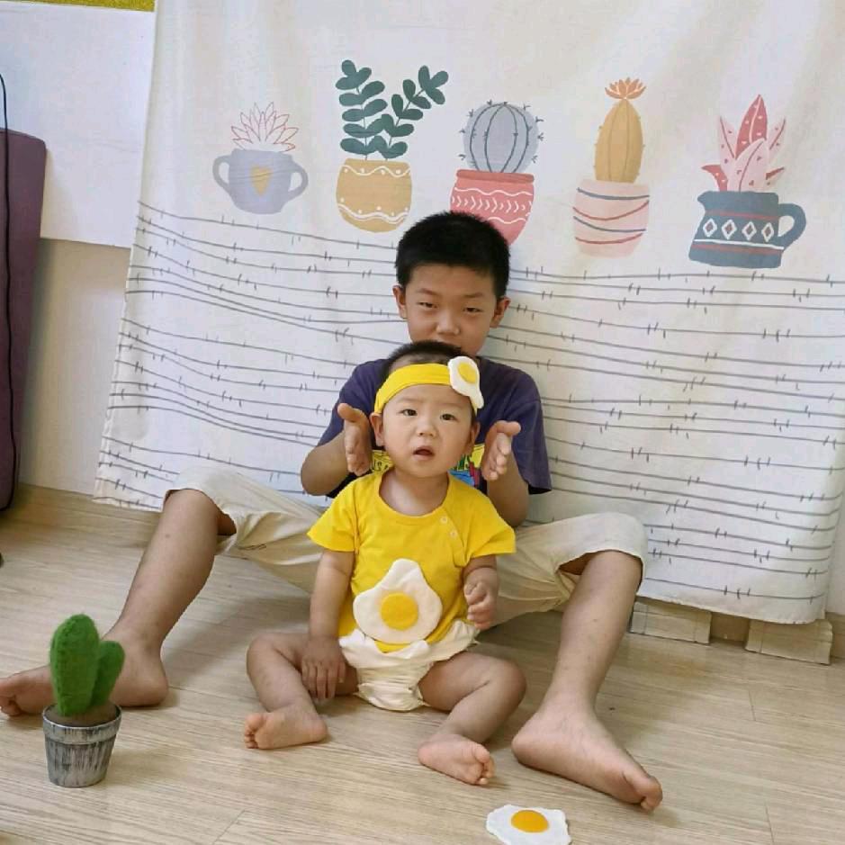 两娃的陪读妈妈