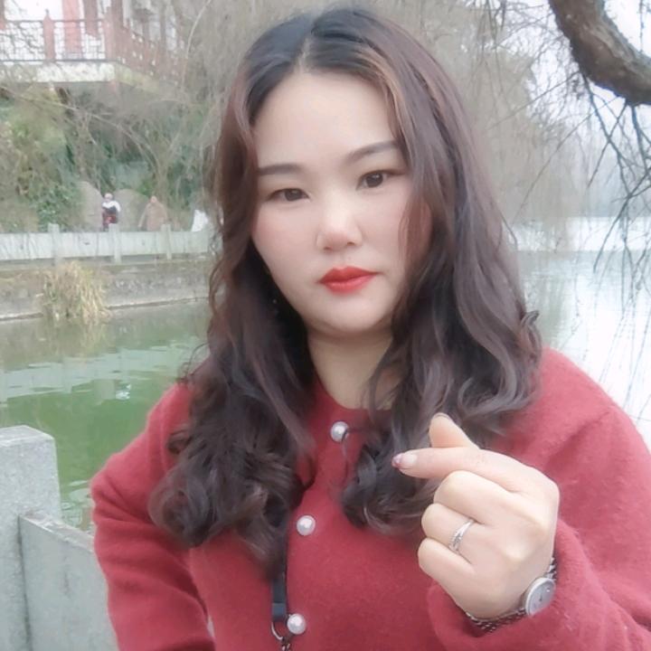 小陈。
