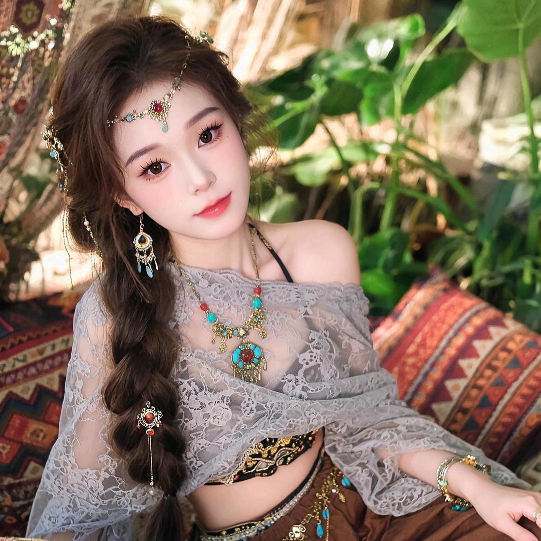 🕊ღ᭄ꦿ꯭杜家꧔ꦿ᭄二小姐ꦿ᭄