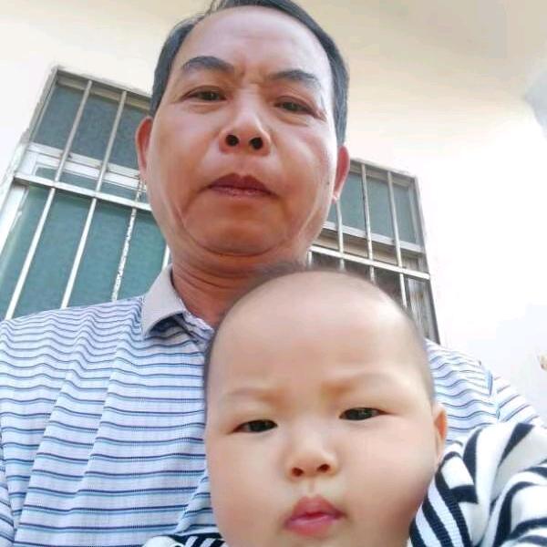 用户2476363082389奚