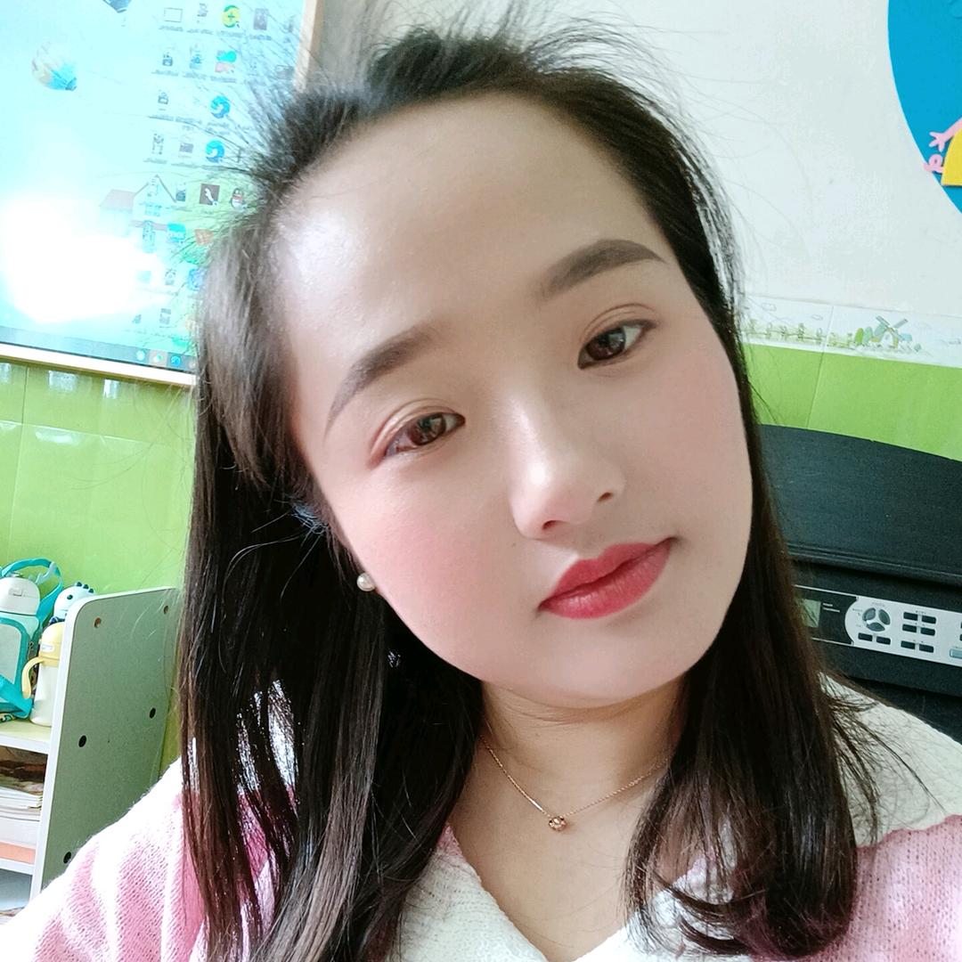 故事的小黄花🌼