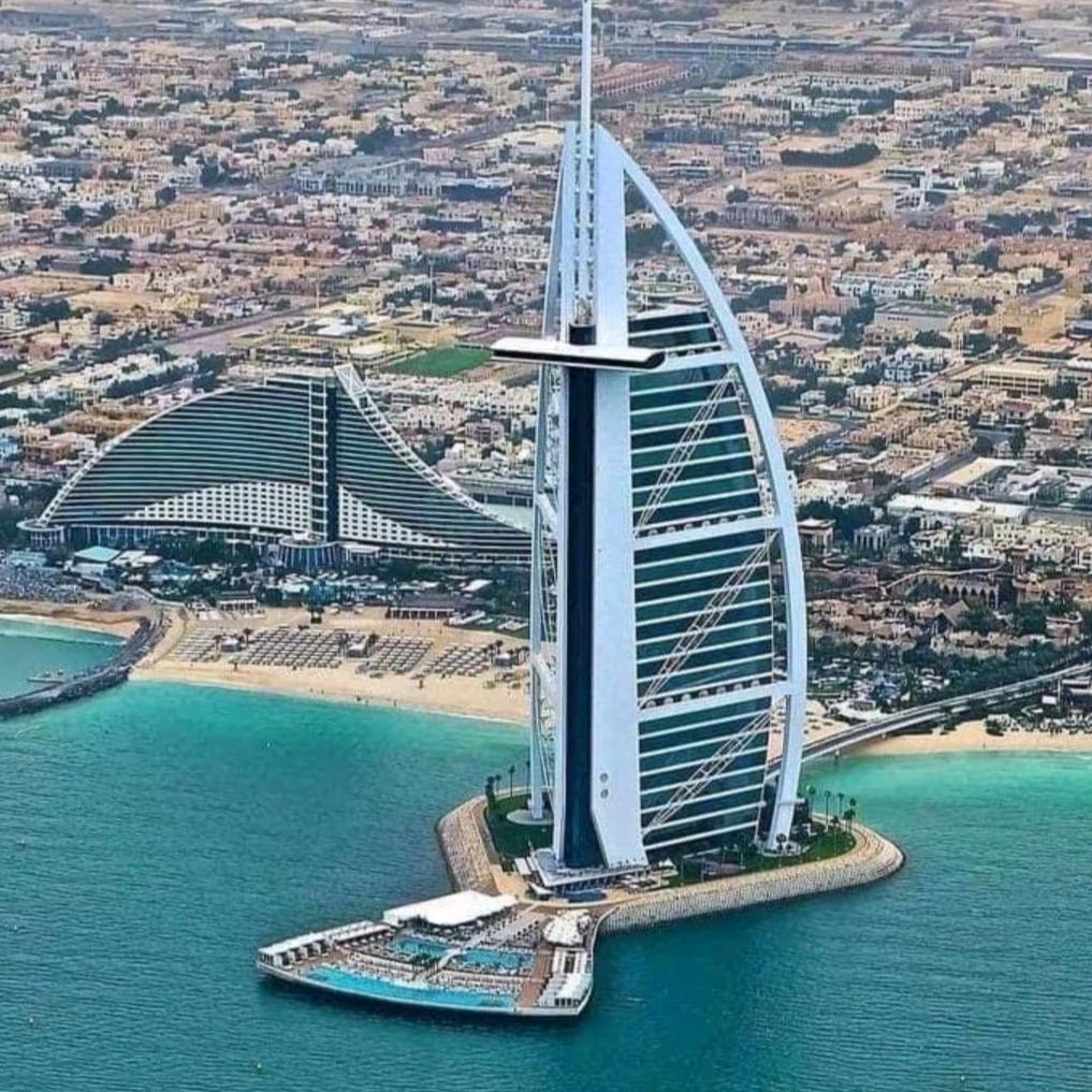 海内存知己，天涯若比邻