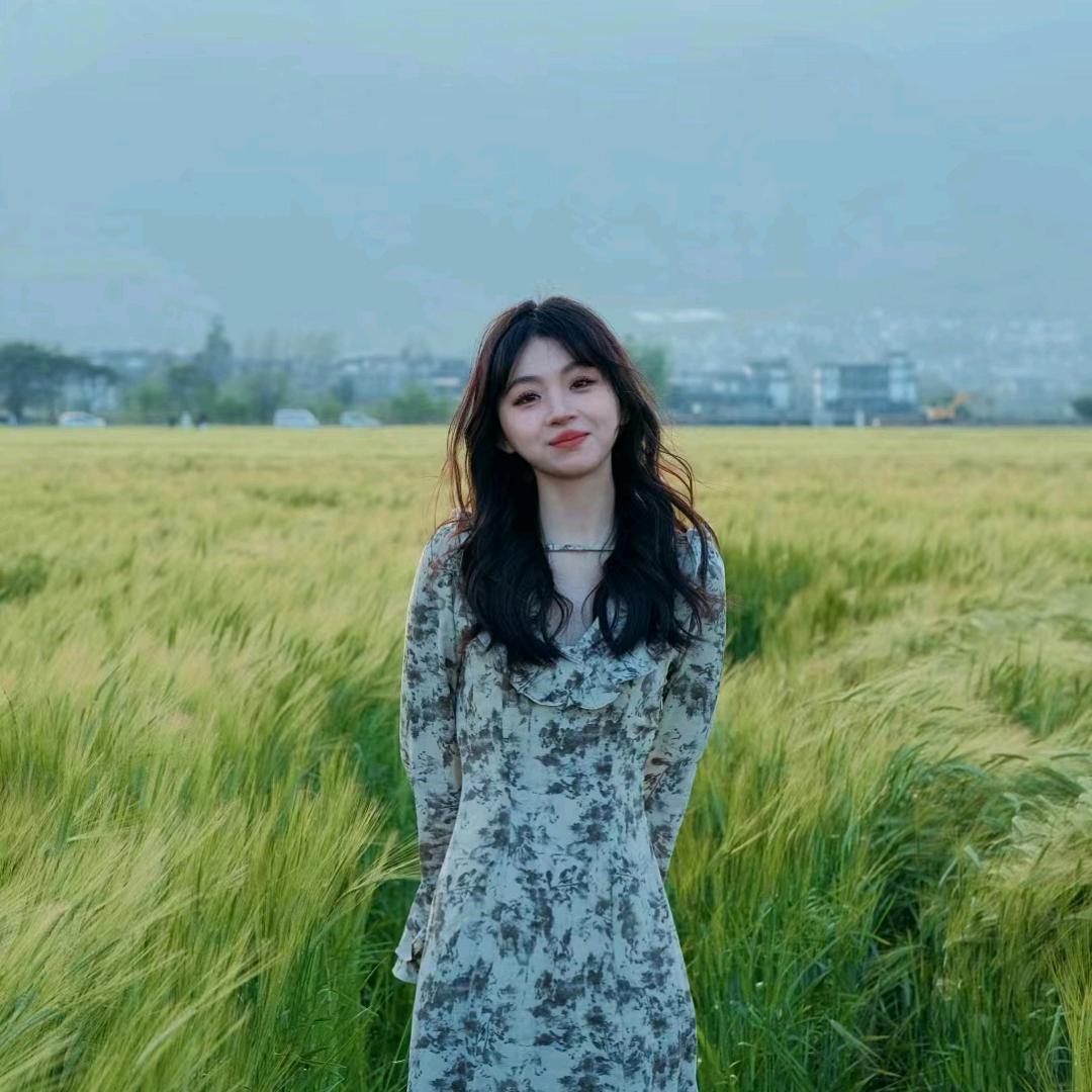 陈茉茉服饰