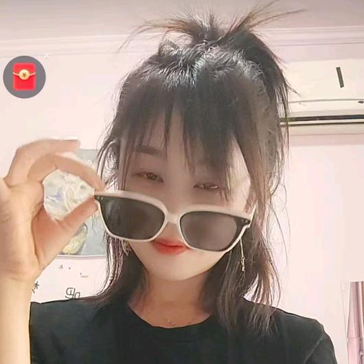 假装😇不知道