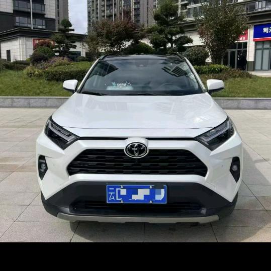 ꧁不必谁懂我᭄ᩚ꯭ᩚ꧂