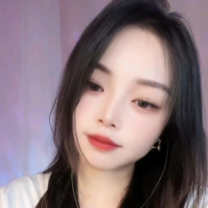 豆包💃