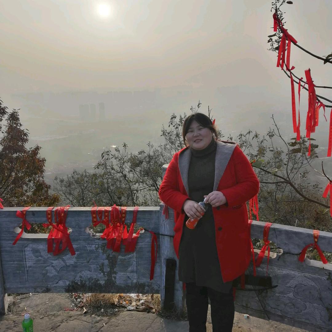 袁丽伟
