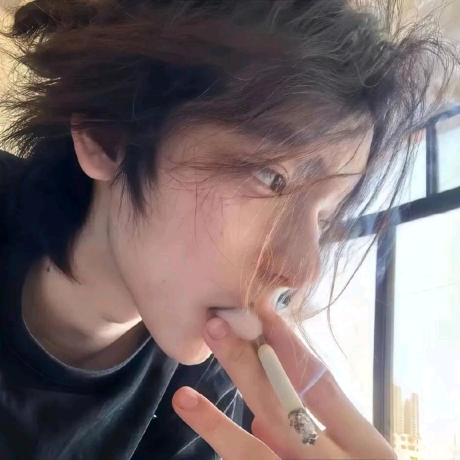 王某