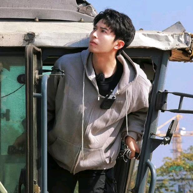 最爱小哥哥的云宝宝