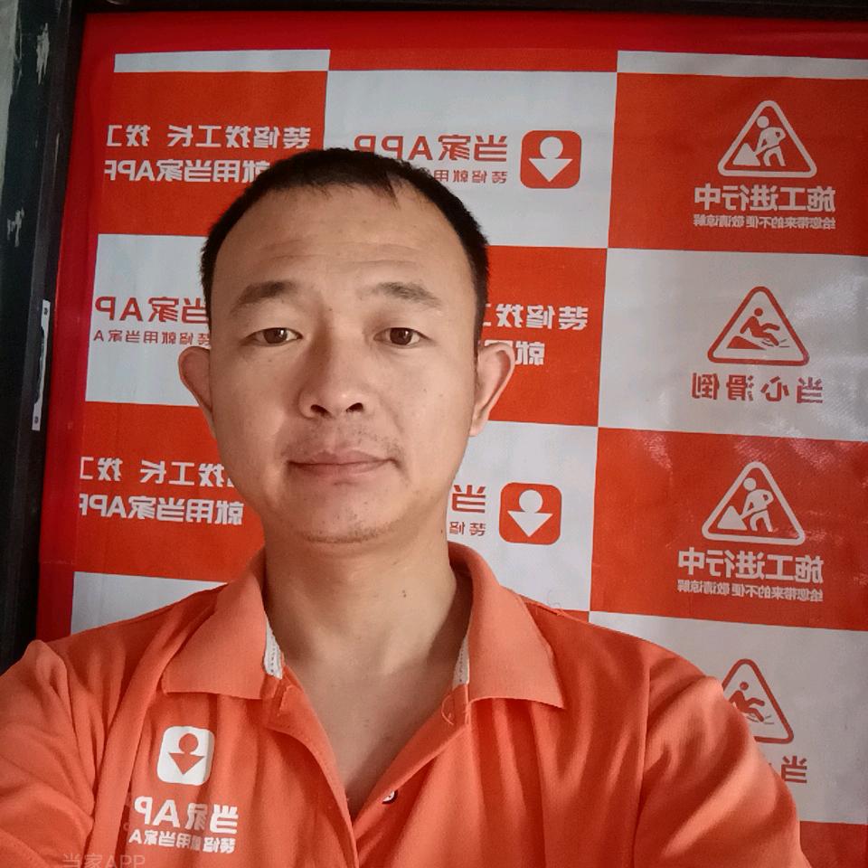 上海瓦工邱师傅（90后夫妻搭档）