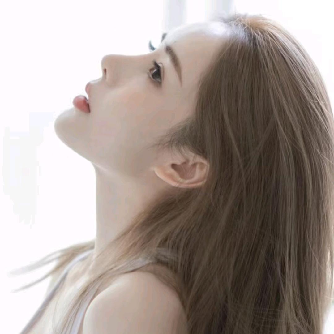 @雪儿超甜.小雪