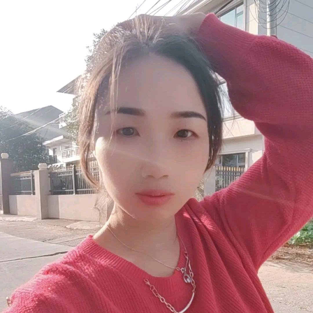 笑中含痛