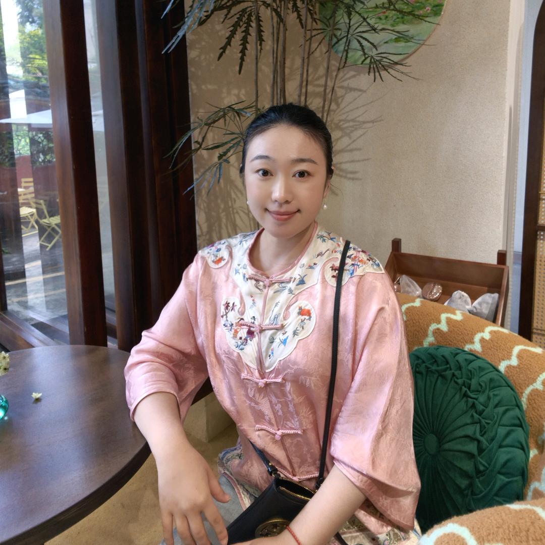 在昆明教书画的天然