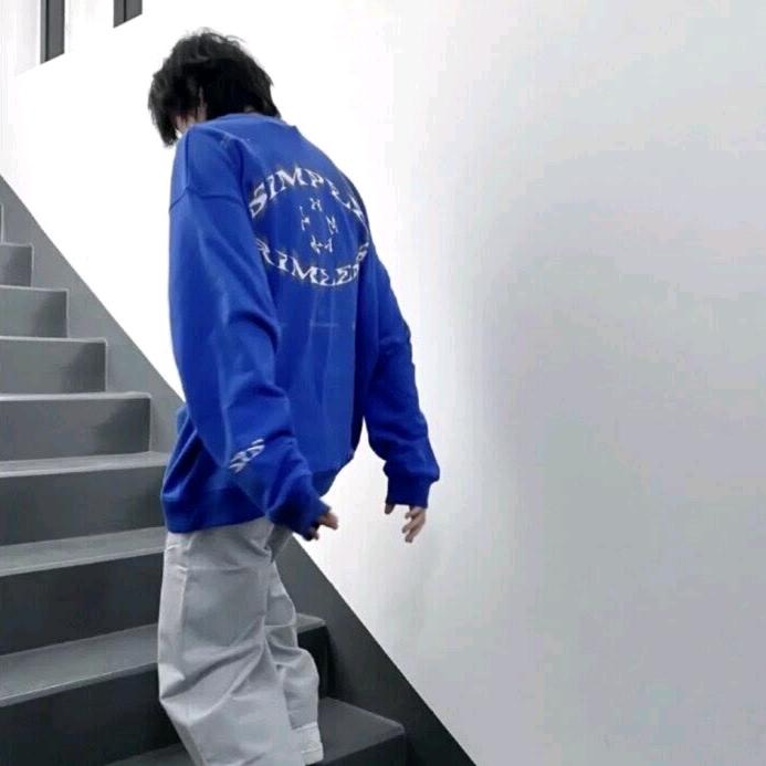 黑和八