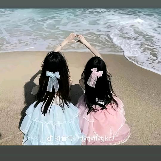 可爱的小宝宝。