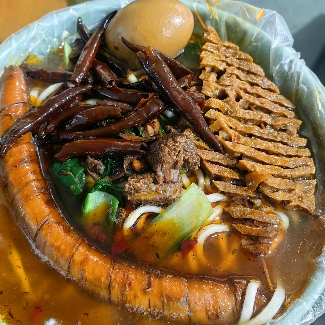 卖板面的小利