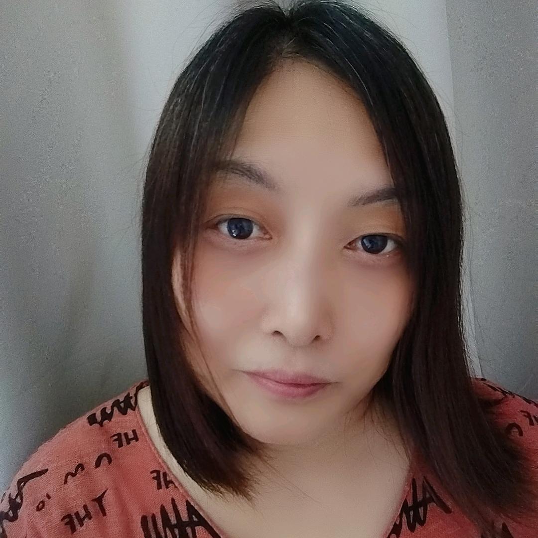 阿晓媚