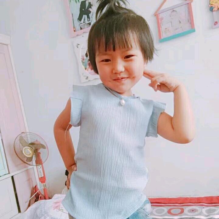 @(｢･ω･)｢♥李