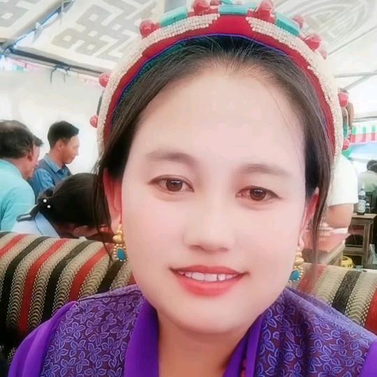 拉孜县～毛线批发店