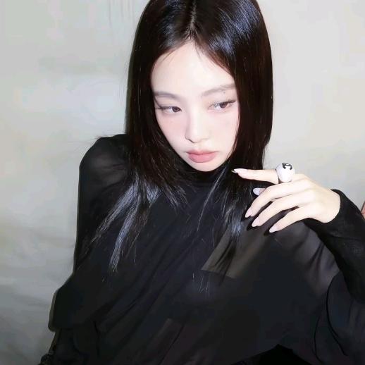 -。
