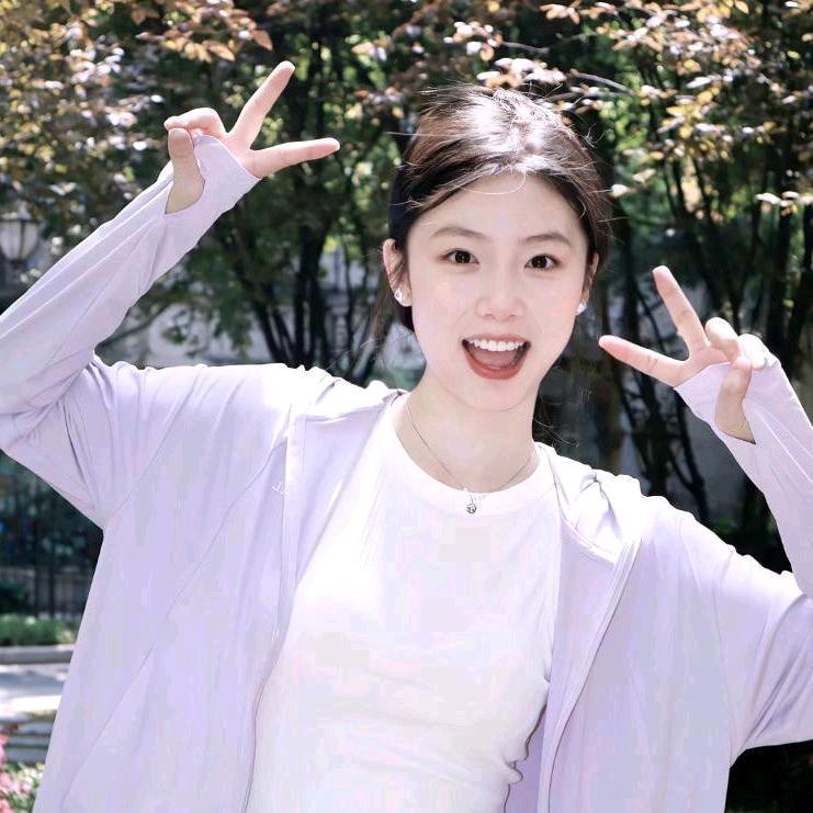 哈喇子总爱刘女士（努力减肥版）