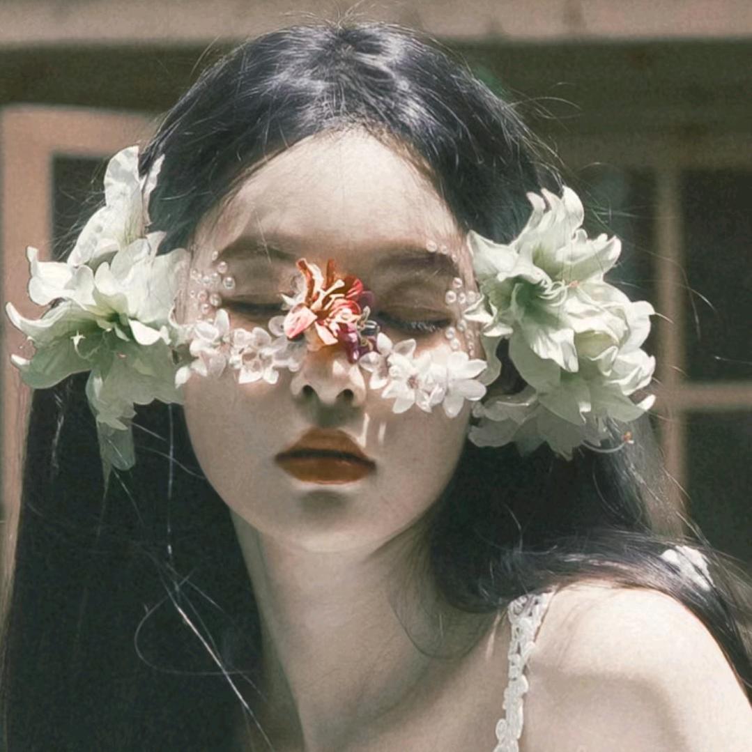 @星云❁❁*✲*头像