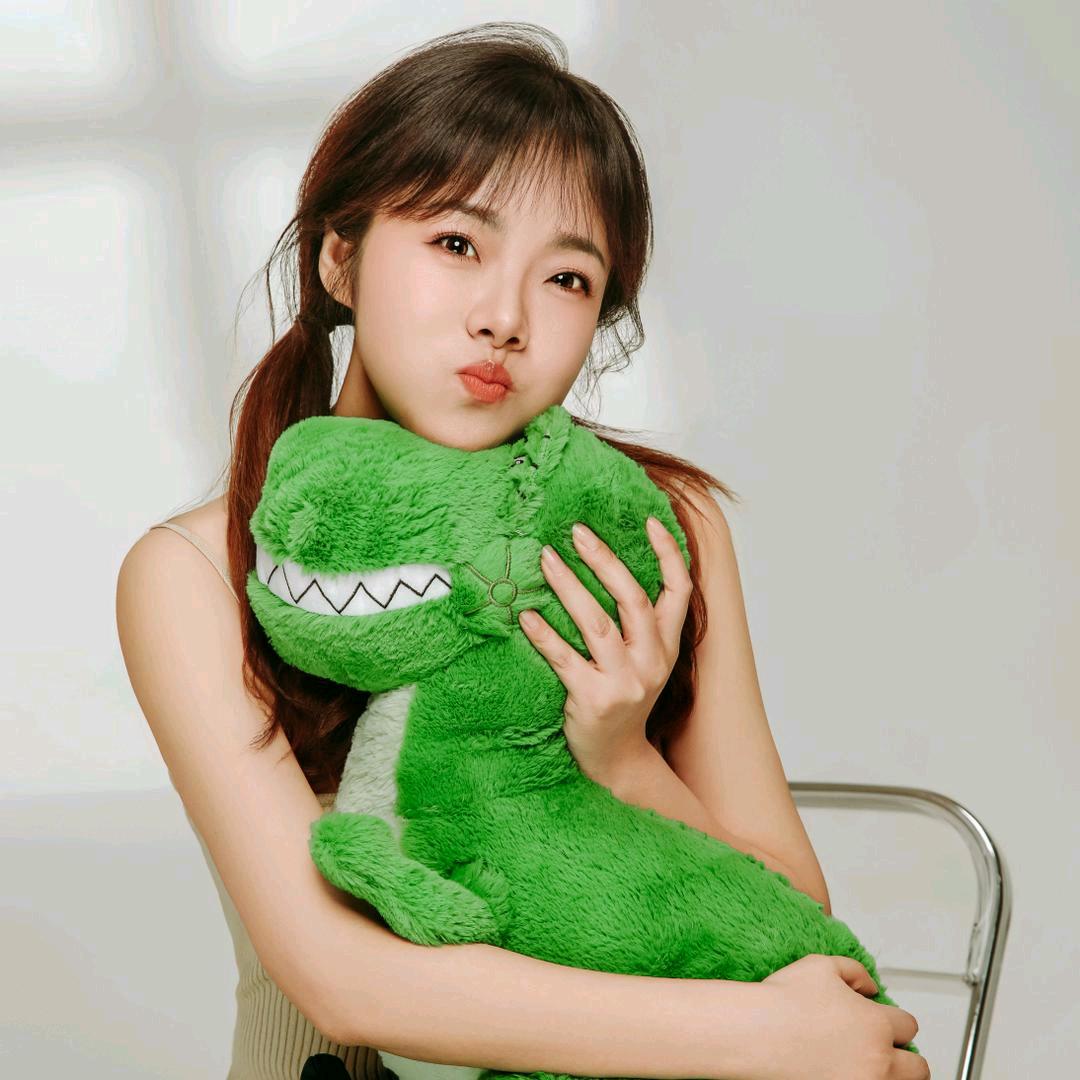 杨一一🐏⁷⁷⁷