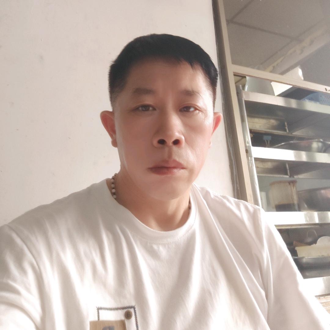 龙冮小哥