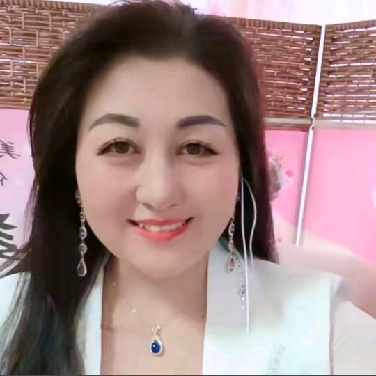 丽姐😘😘😘(没家的女人)