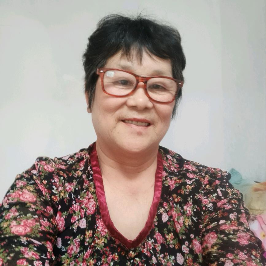 邹芳云