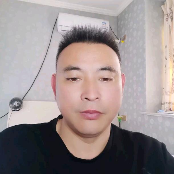 阆中三哥（爱唱歌🎤周五晚开播）