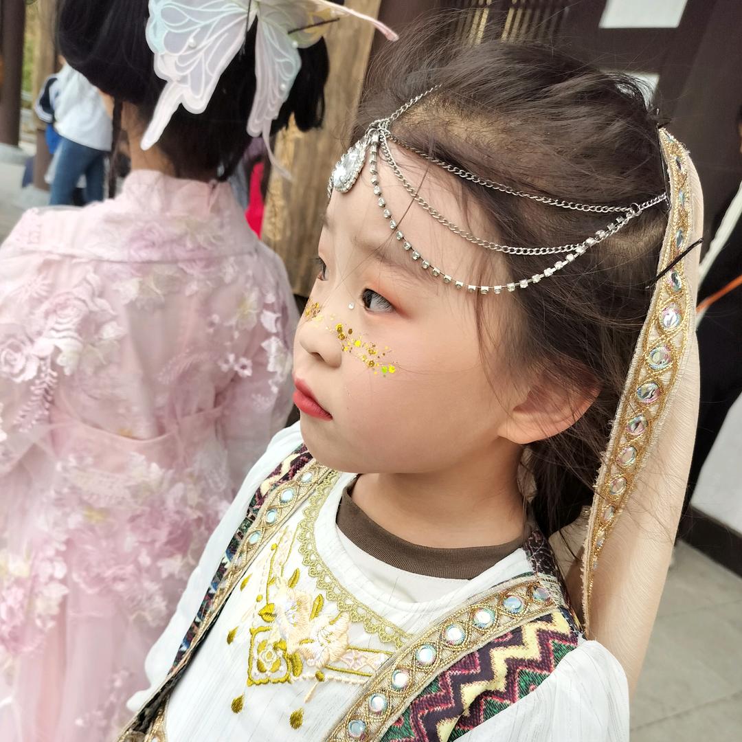 🌻康泽墙板批发  牛飞