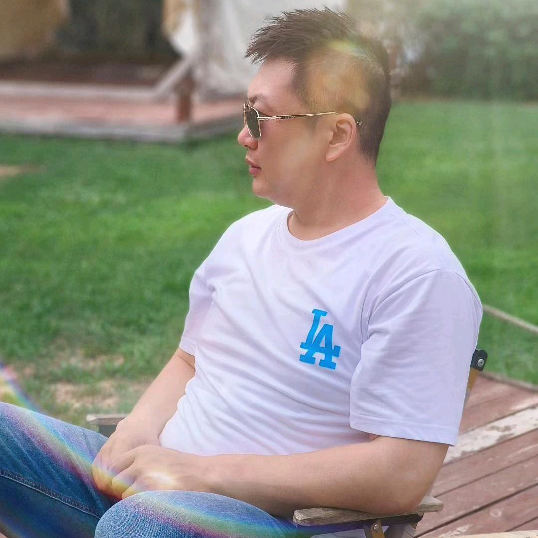 三亚房产落户鹏飞