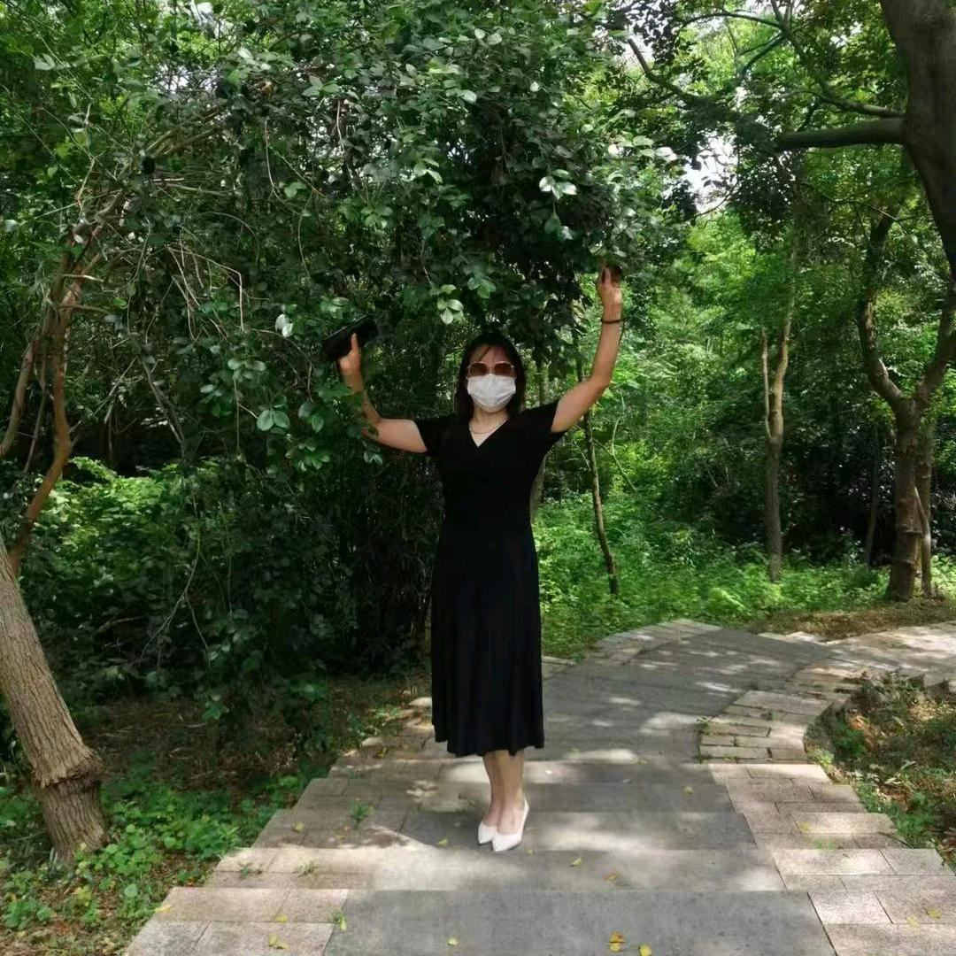 农村彪哥不定时开播，大号早晨5:48开播