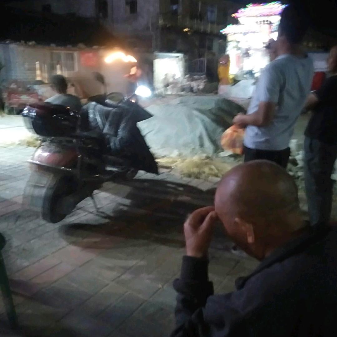 回啦几条刘土生