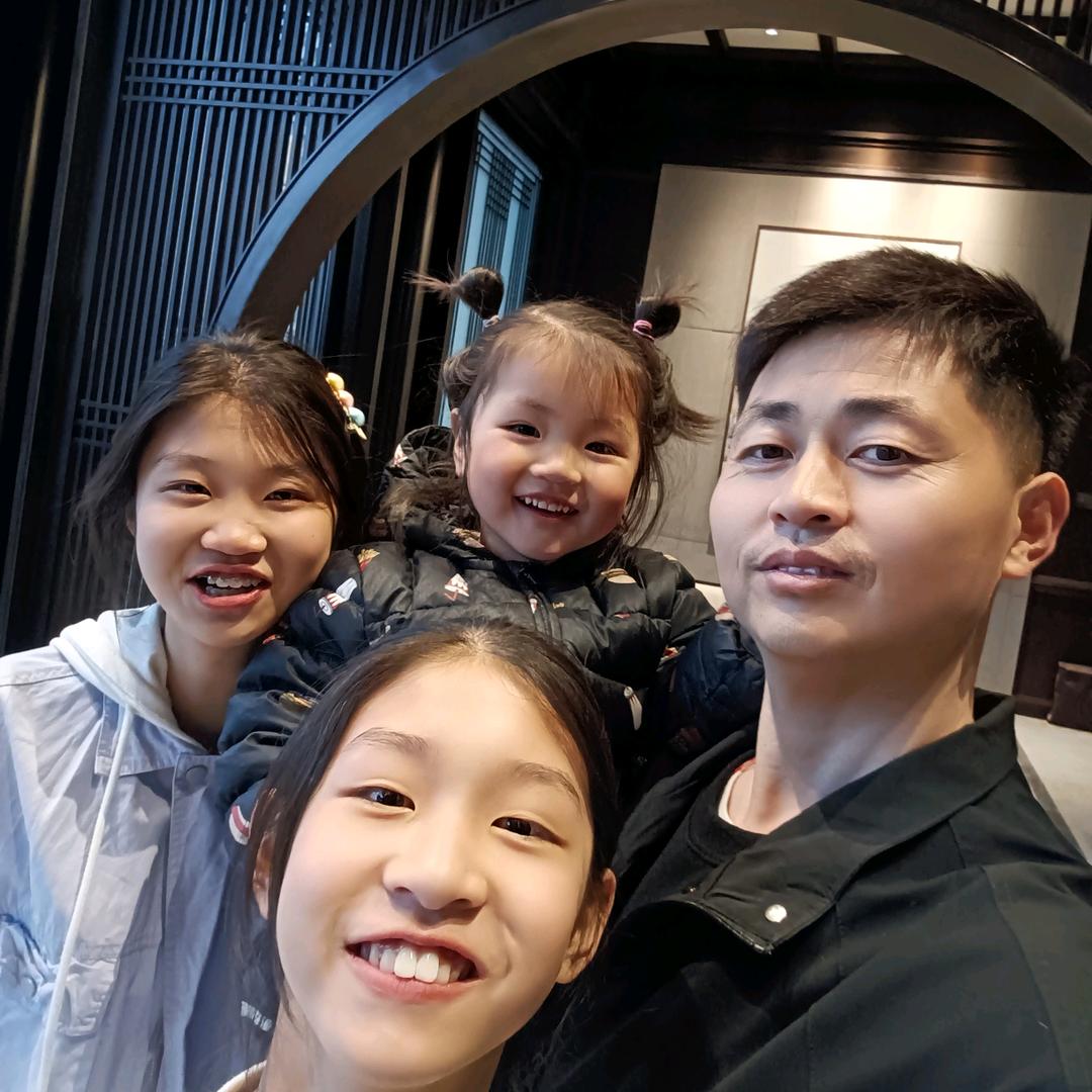 金伯爵名门