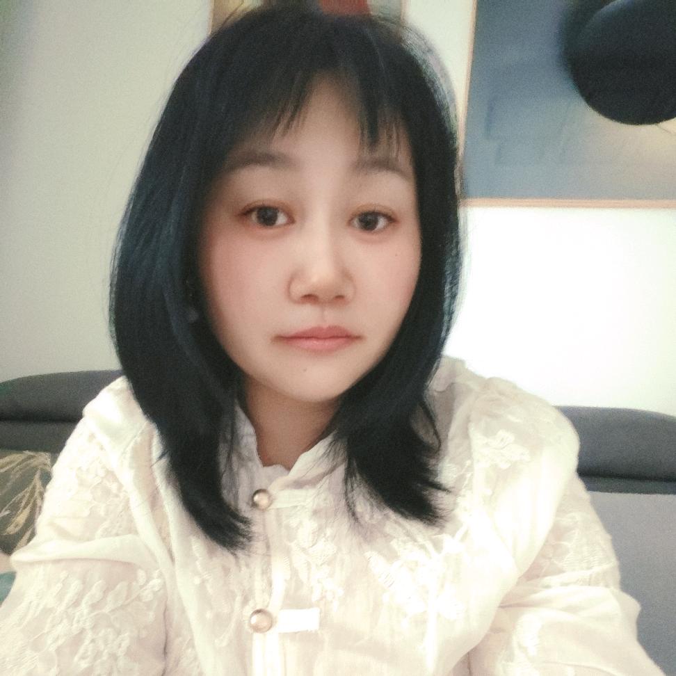 燕子🌹🌹🧡ྀི💛