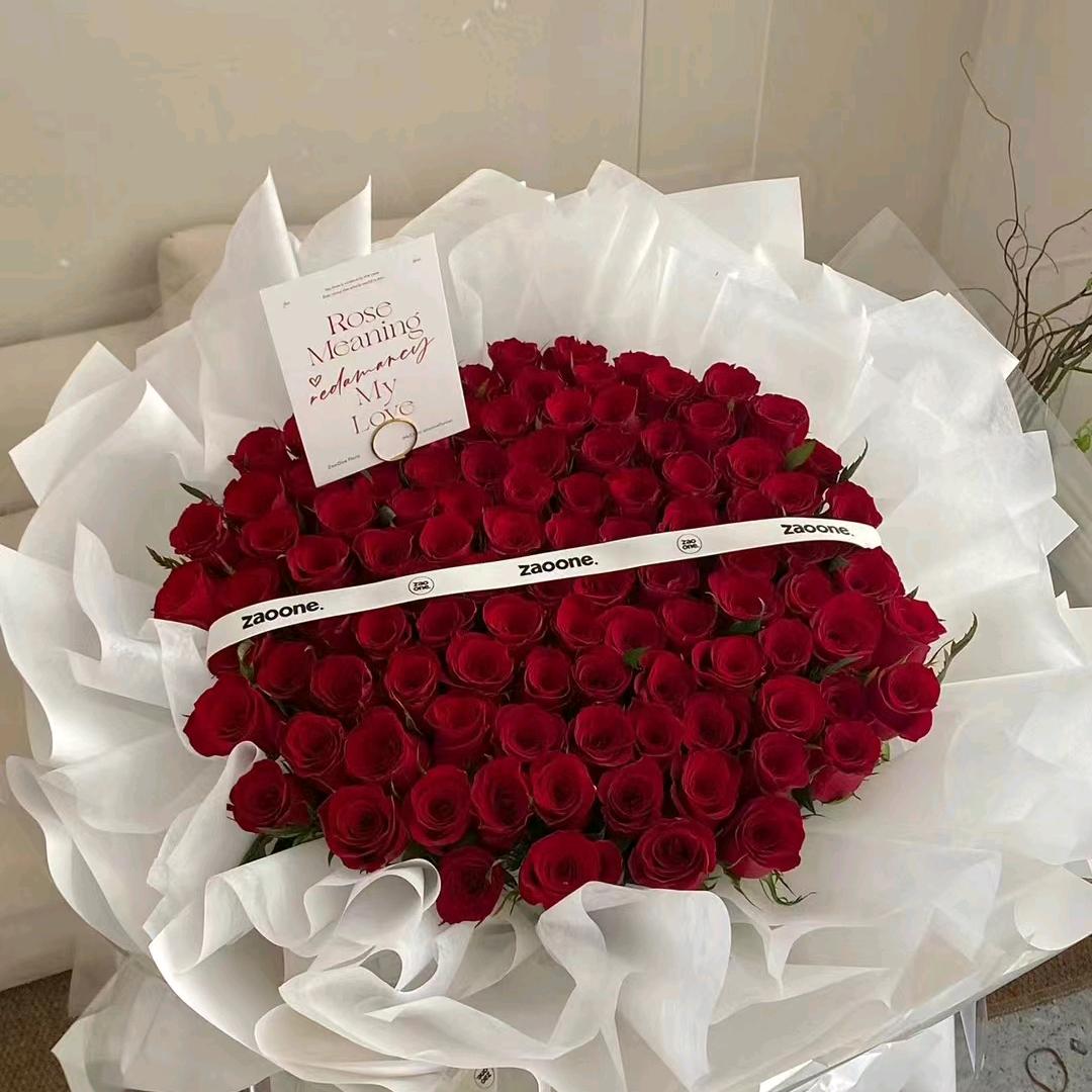 美丽的玫瑰花🌹🌹🌹