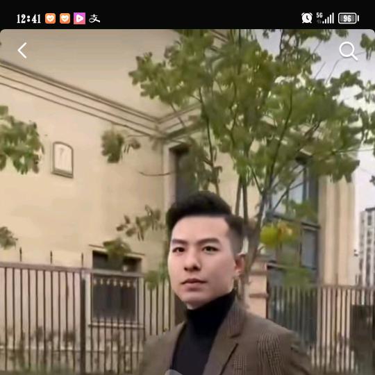 杨朝群