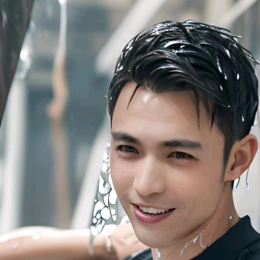 👑孜莫格尼🦢
